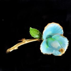 Vintage blue and gold plaque a jour’ brooch pin